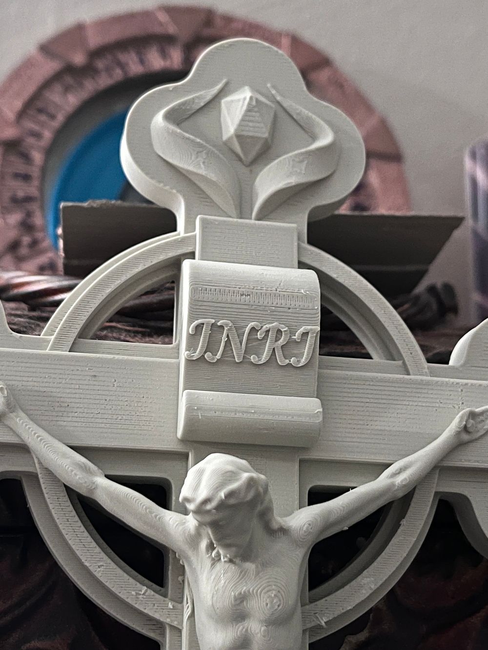Botonee Cross: A Full-Sized Symbol of Faith